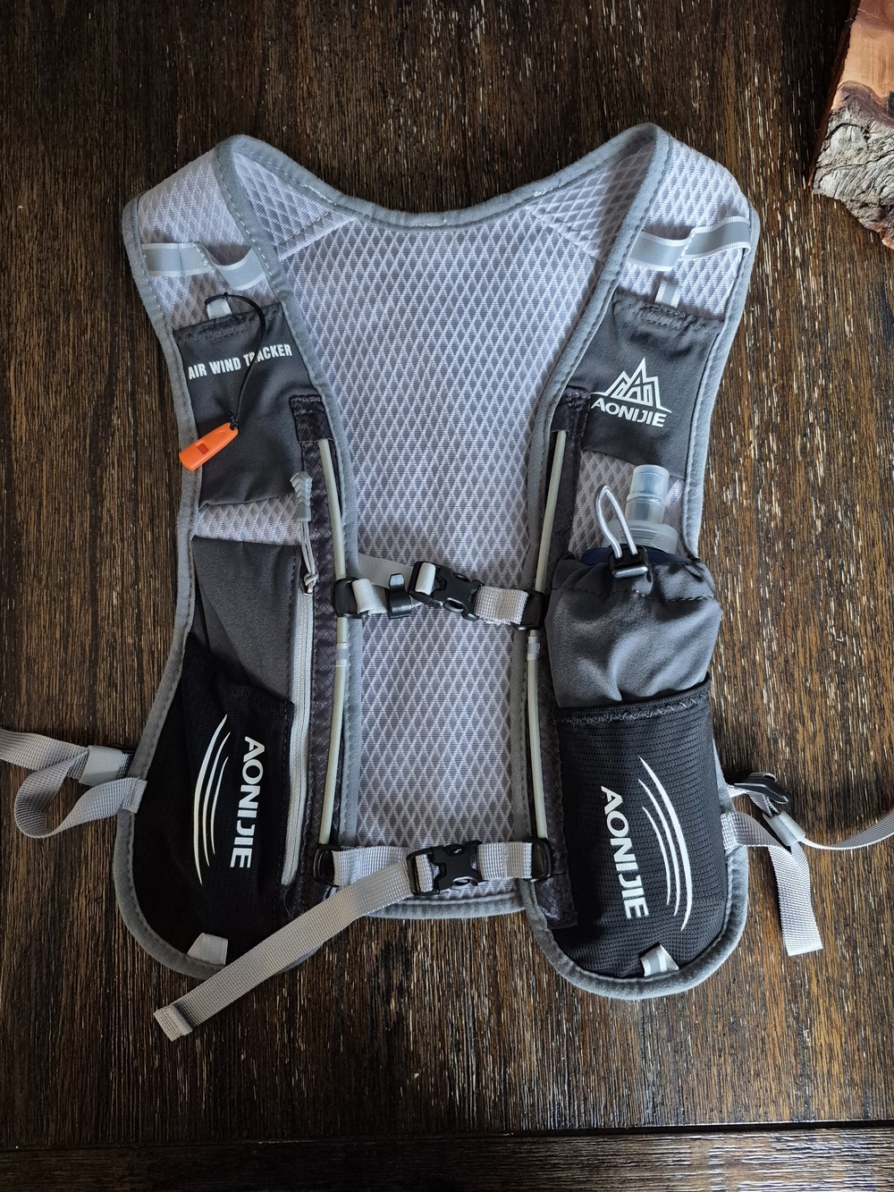 Men's Grey Running Hydration Vest Pack